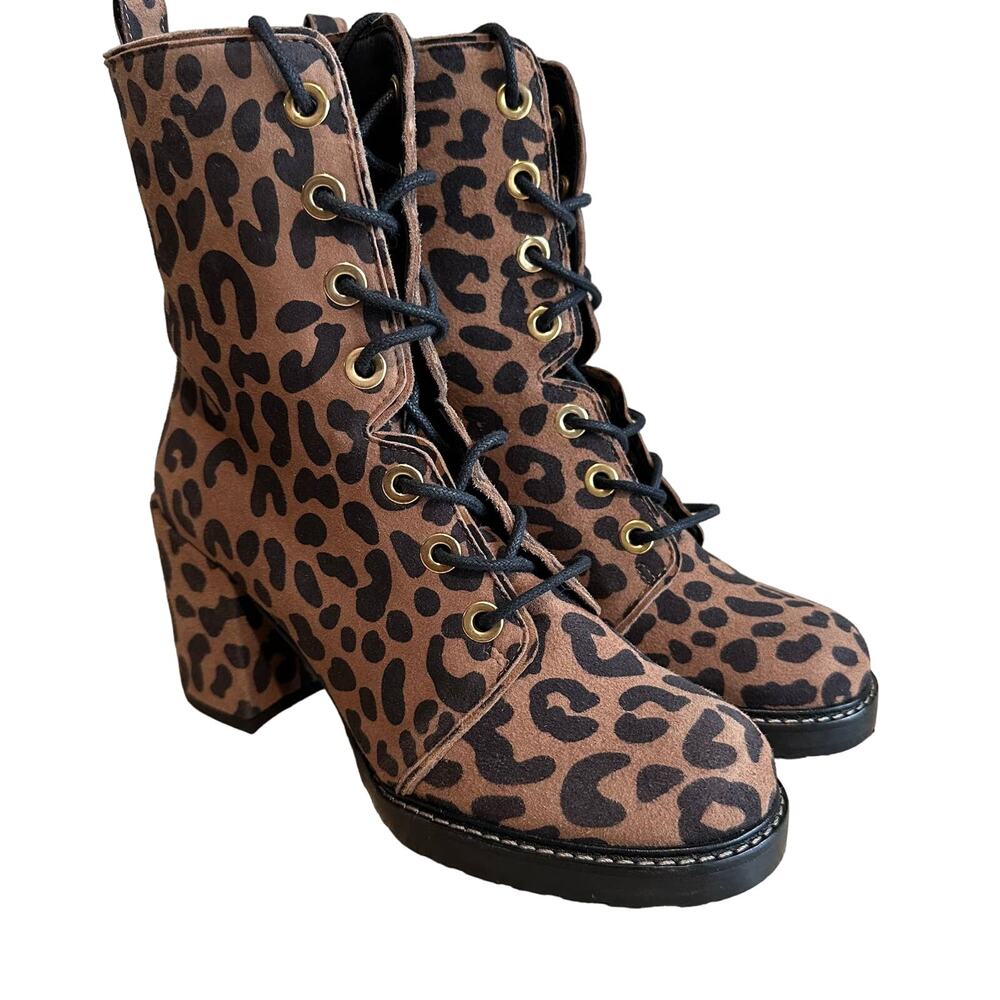 Stuart Weitzman Women's Leopard Print Lace Up Combat Heeled Boot 5